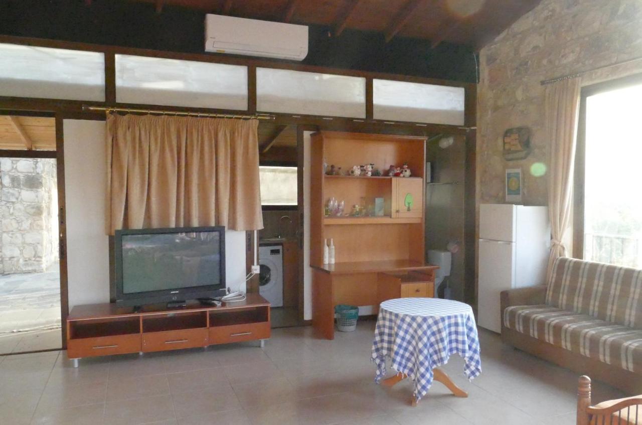 Studio With View In Polis Area Simou エクステリア 写真